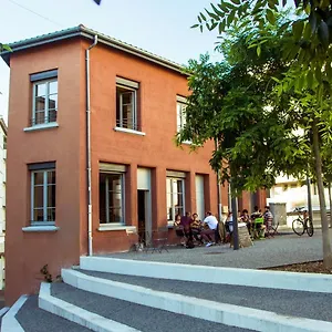 La Maison Rouge - Backpacker Saint-Etienne (Loire)